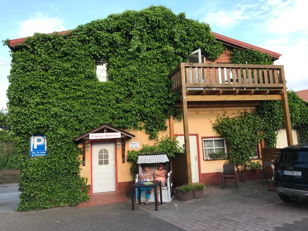 Hotel-Restaurant Christine Lubz Екстер'єр фото