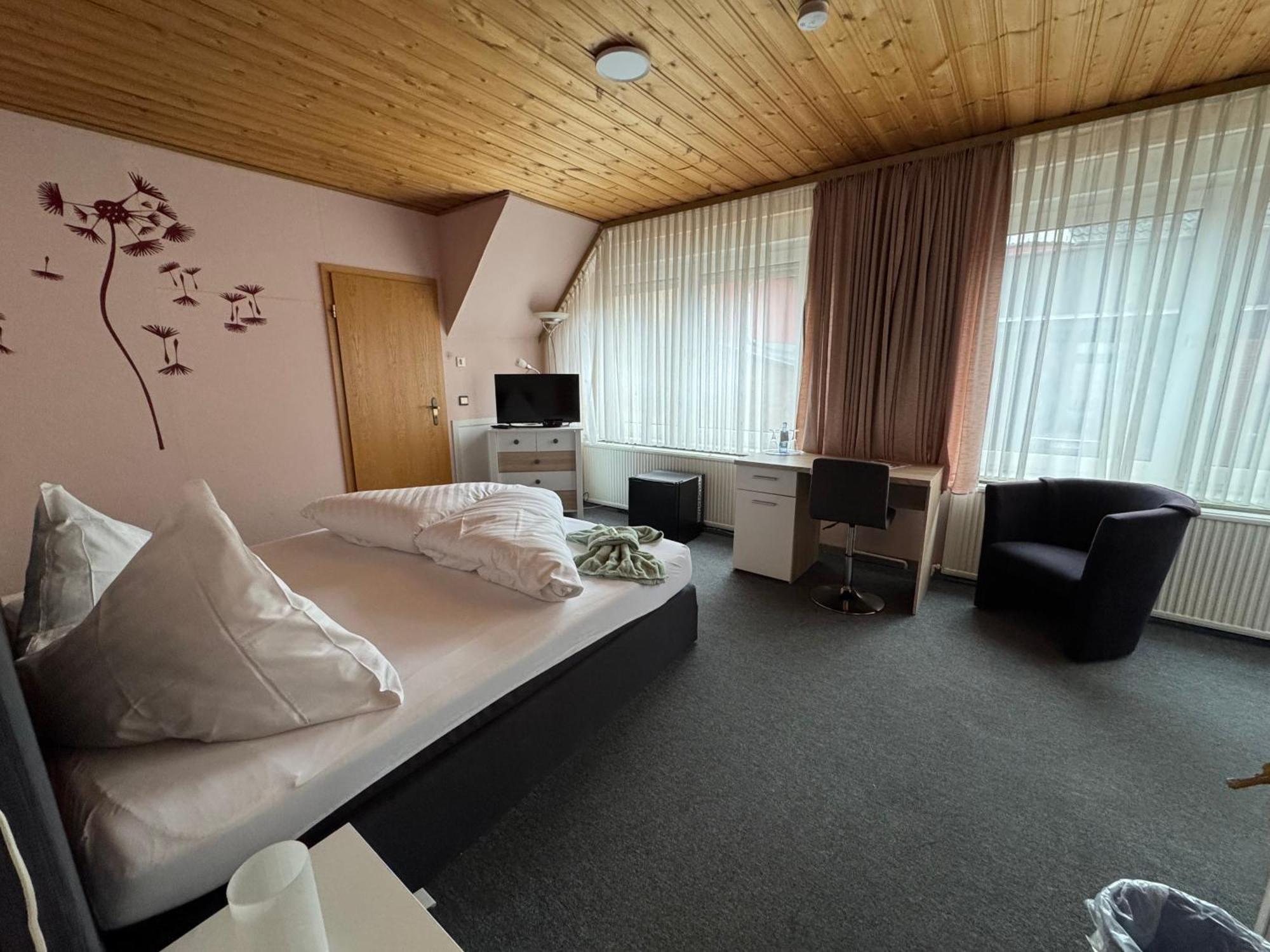Hotel-Restaurant Christine Lubz Екстер'єр фото